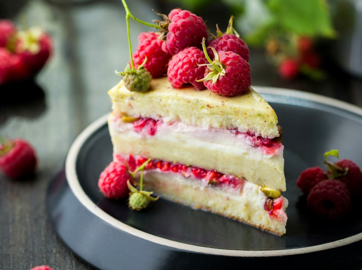 Creamy strawberry glazed cheesecake